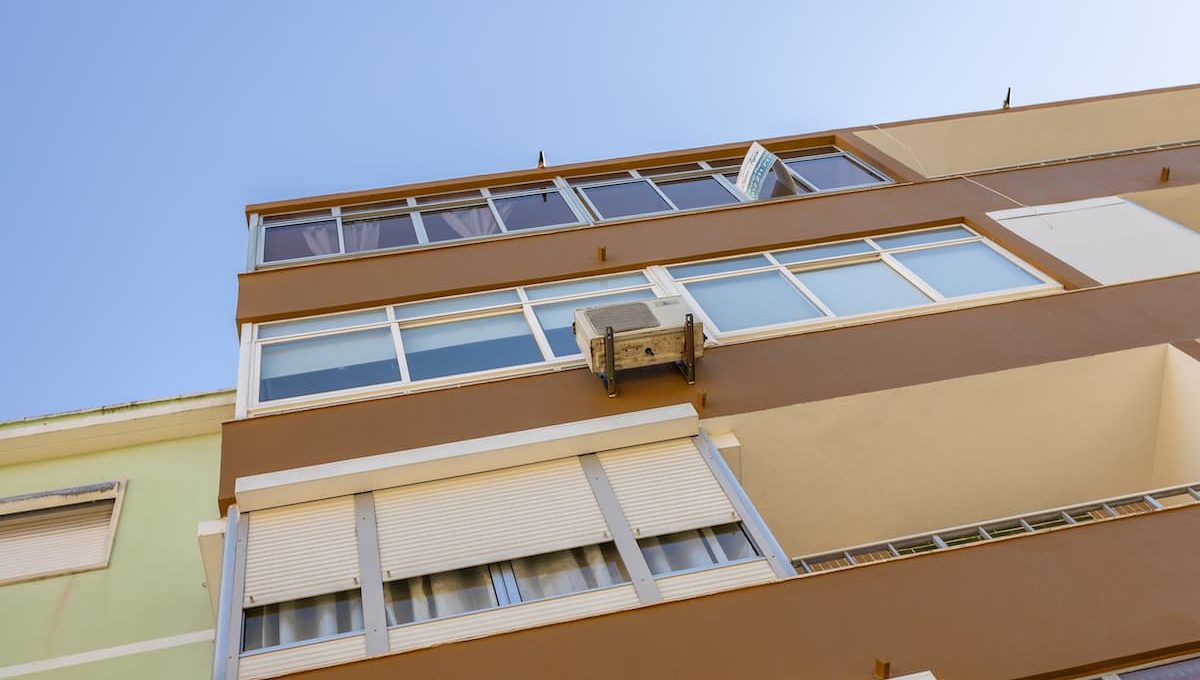 Apartamento T3 no centro da Amora - à venda na rua Sociedade Filarmónica Operária Amorense